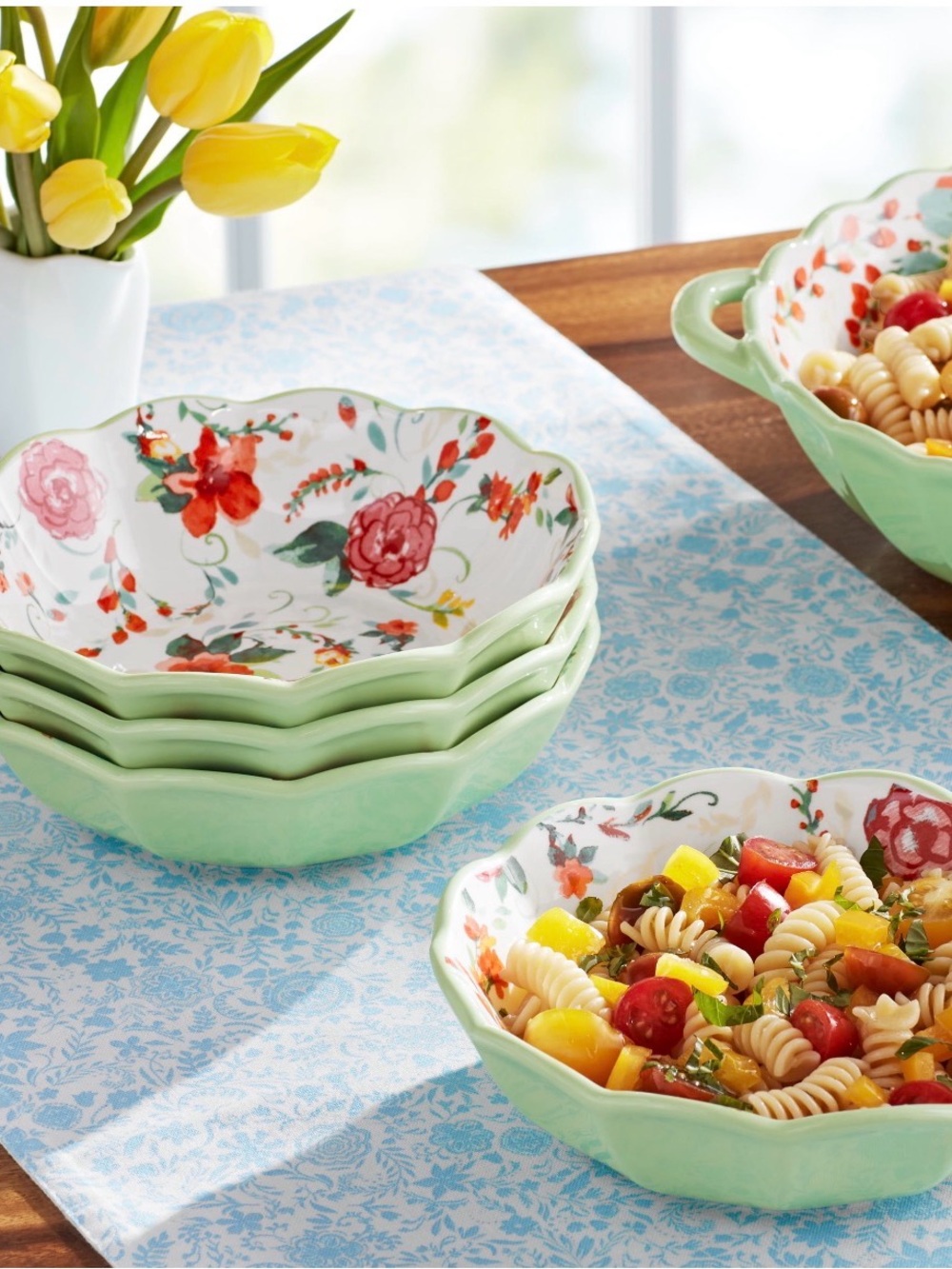 The Pioneer Woman Mint Green Floral Scalloped Serving Bowls - Set of 4